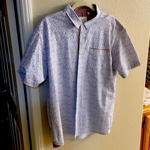 7 Diamonds button down XL